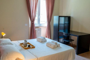 [1Min From METRO] ROMA Large and quiet Apartment
